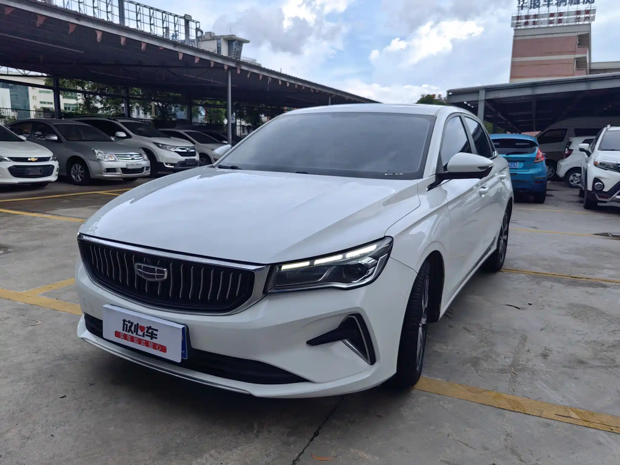 GEELY AUTO EMGRAND 2022
