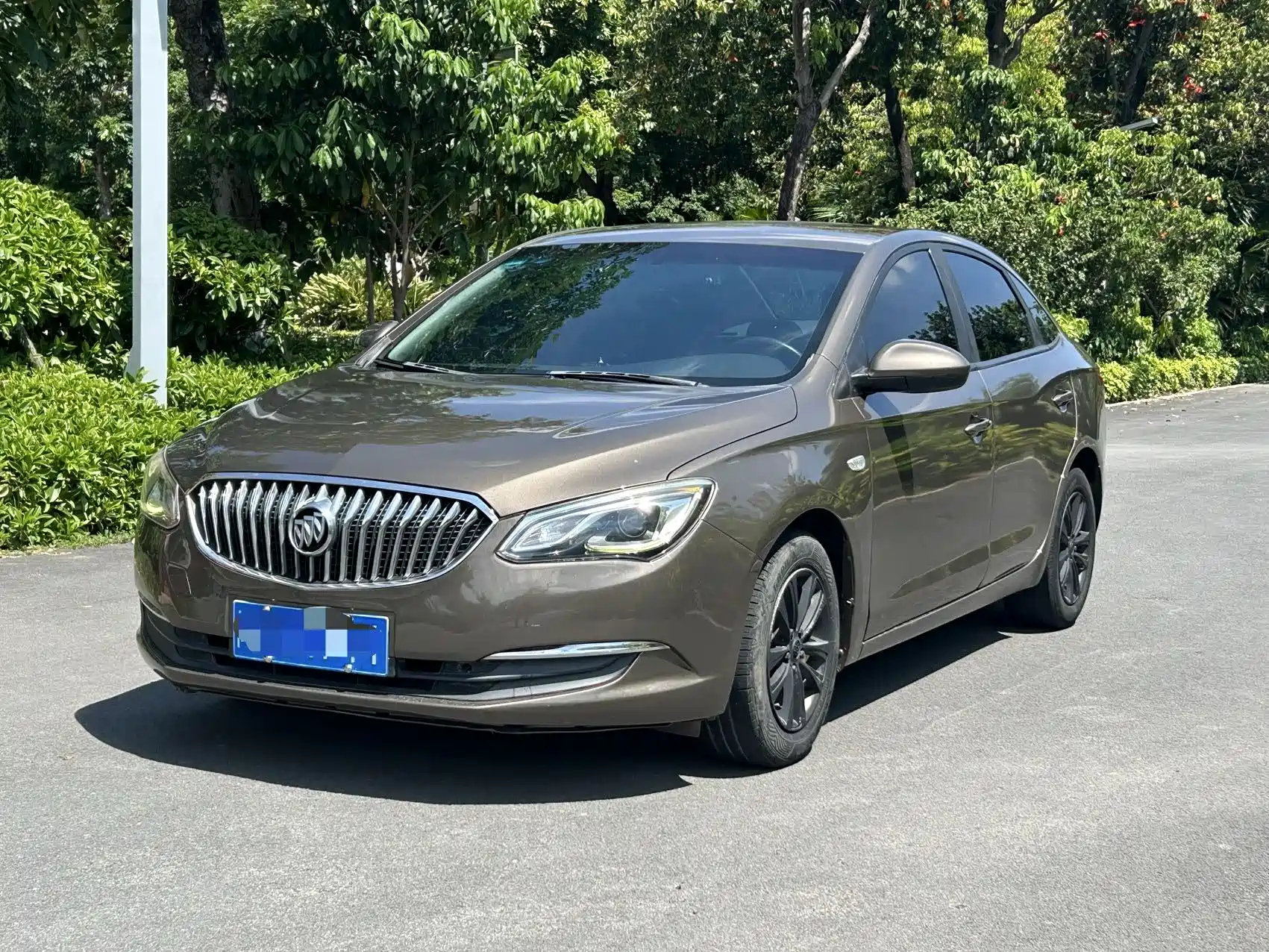 BUICK REGAL