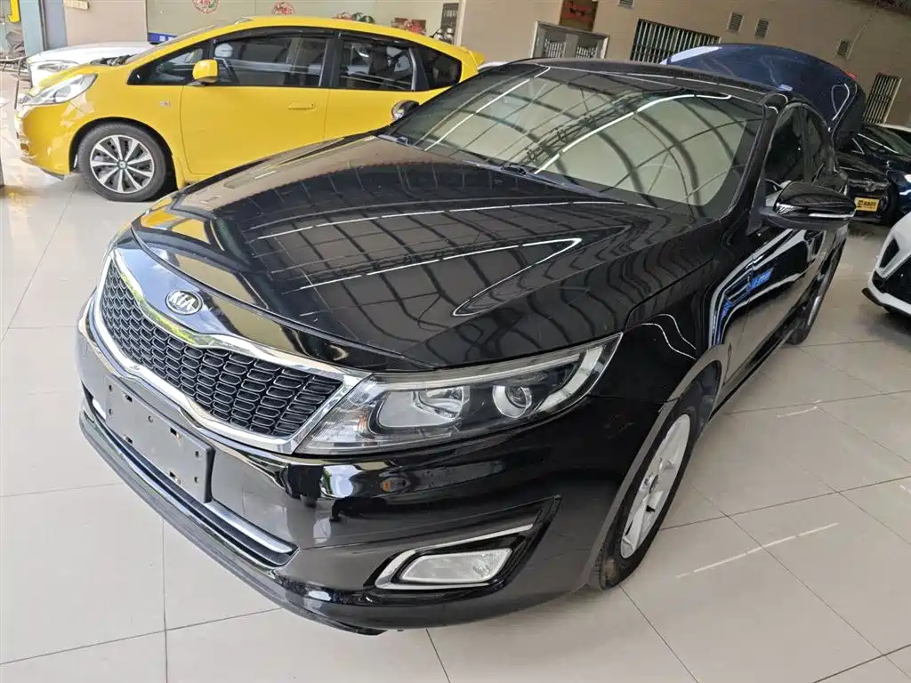 KIA K5 2015