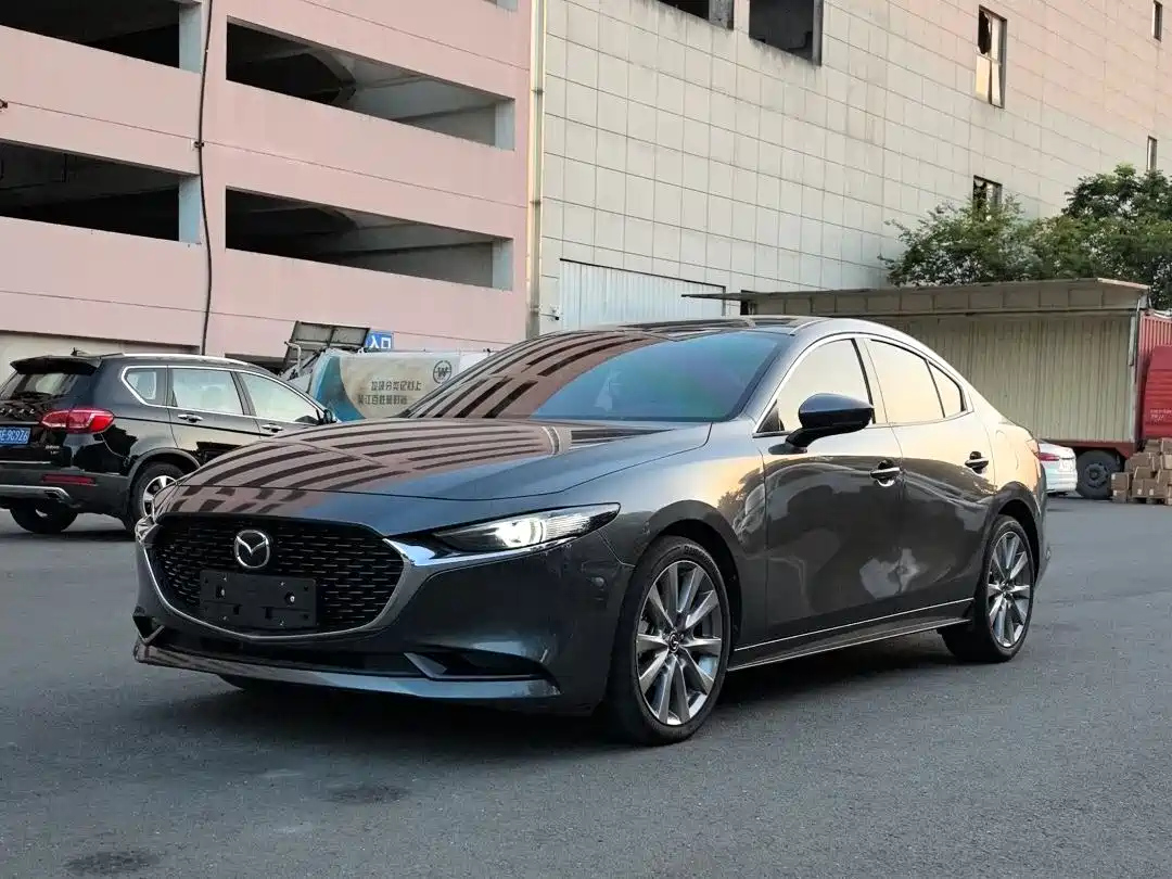 MAZDA 3 AXELA 2021
