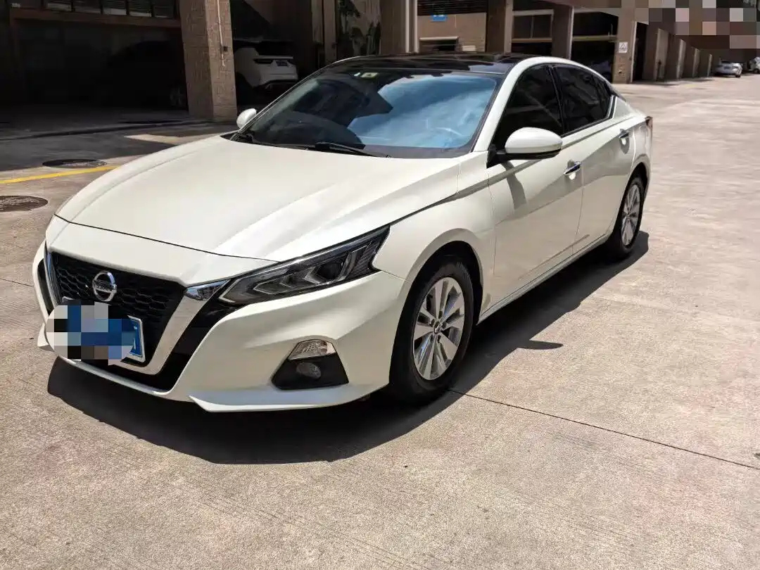 NISSAN TEANA 2019