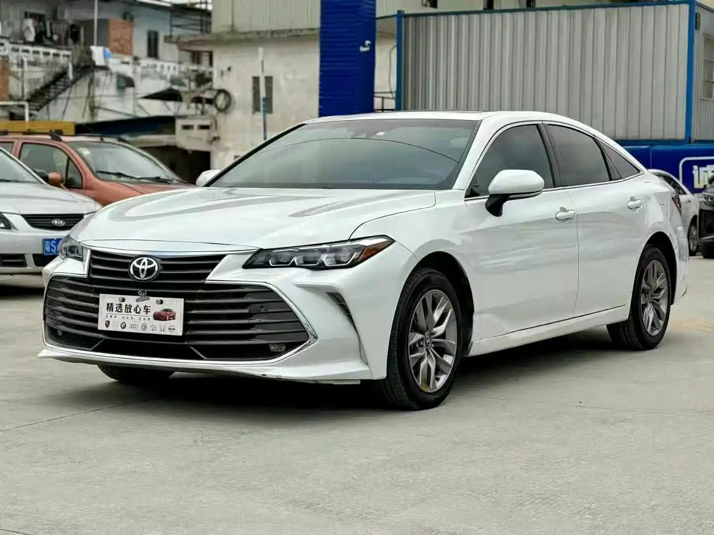 TOYOTA AVALON 2022