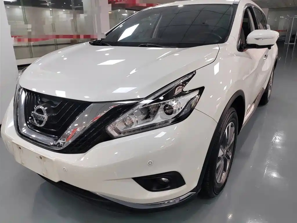 NISSAN MURANO 2015