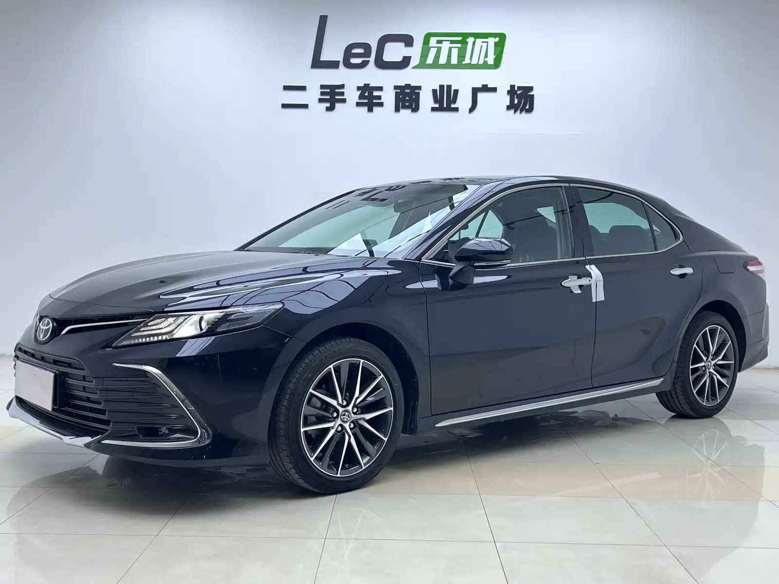 TOYOTA CAMRY 2023