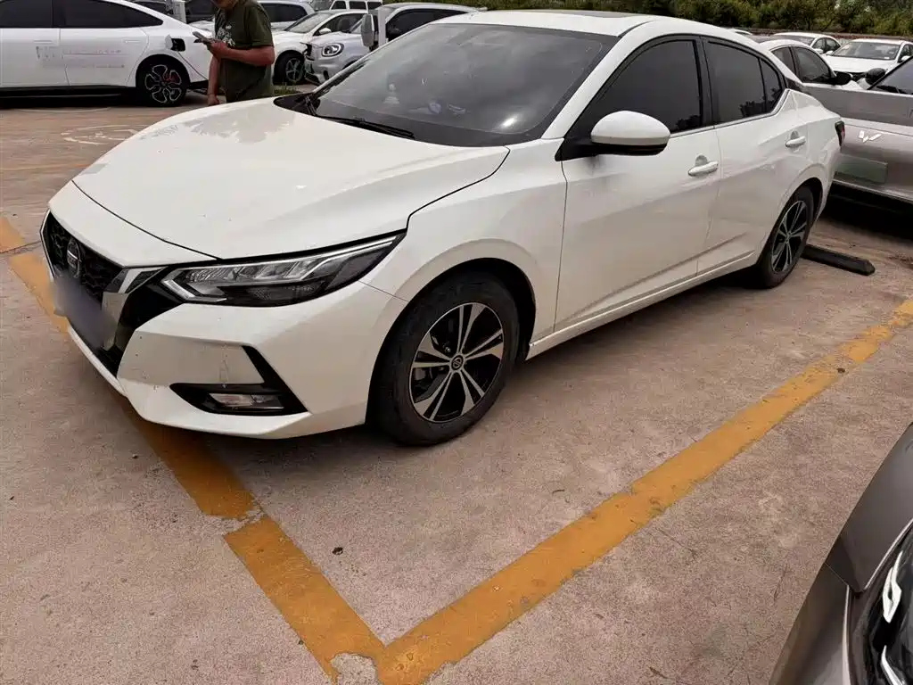 NISSAN SYLPHY 2022