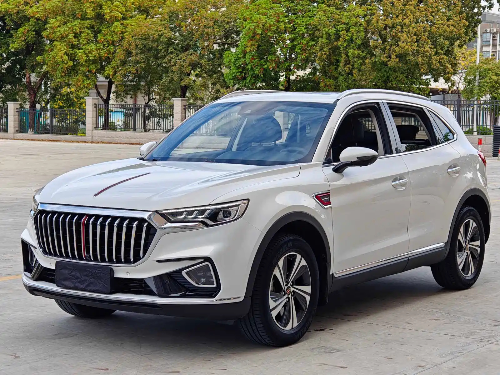 HONGQI HS5 2019