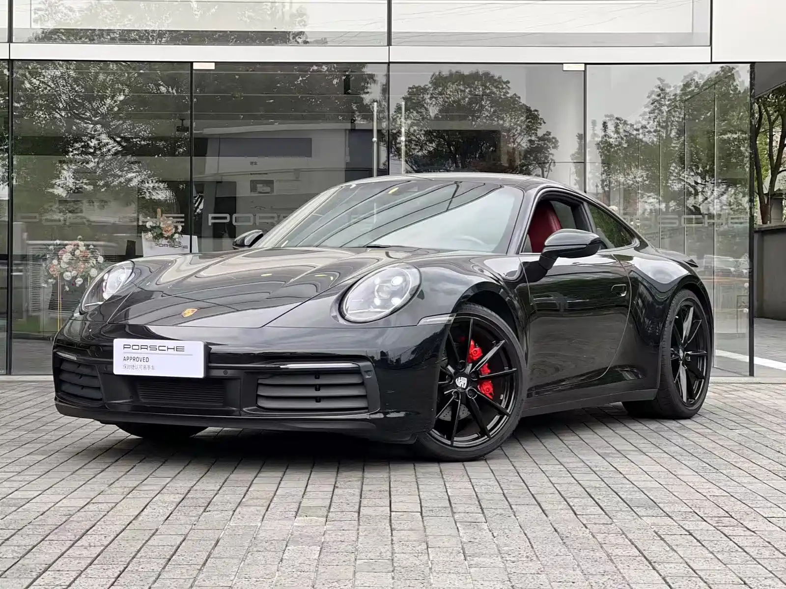 PORSCHE 911 2020