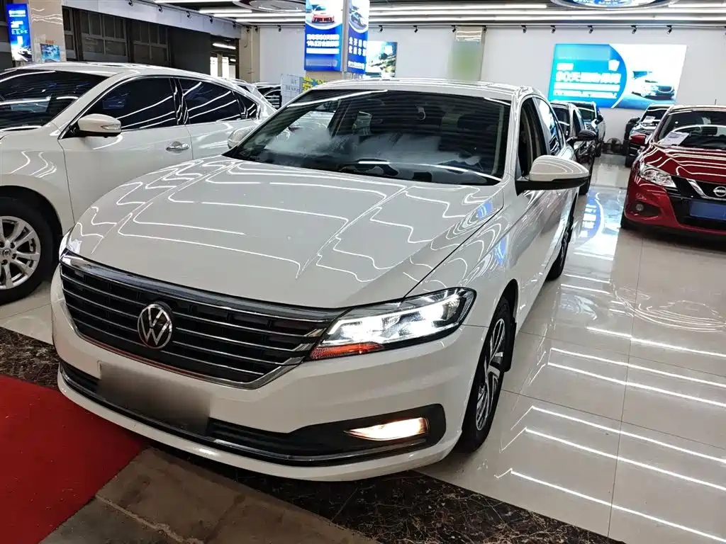 VOLKSWAGEN LAVIDA 2022