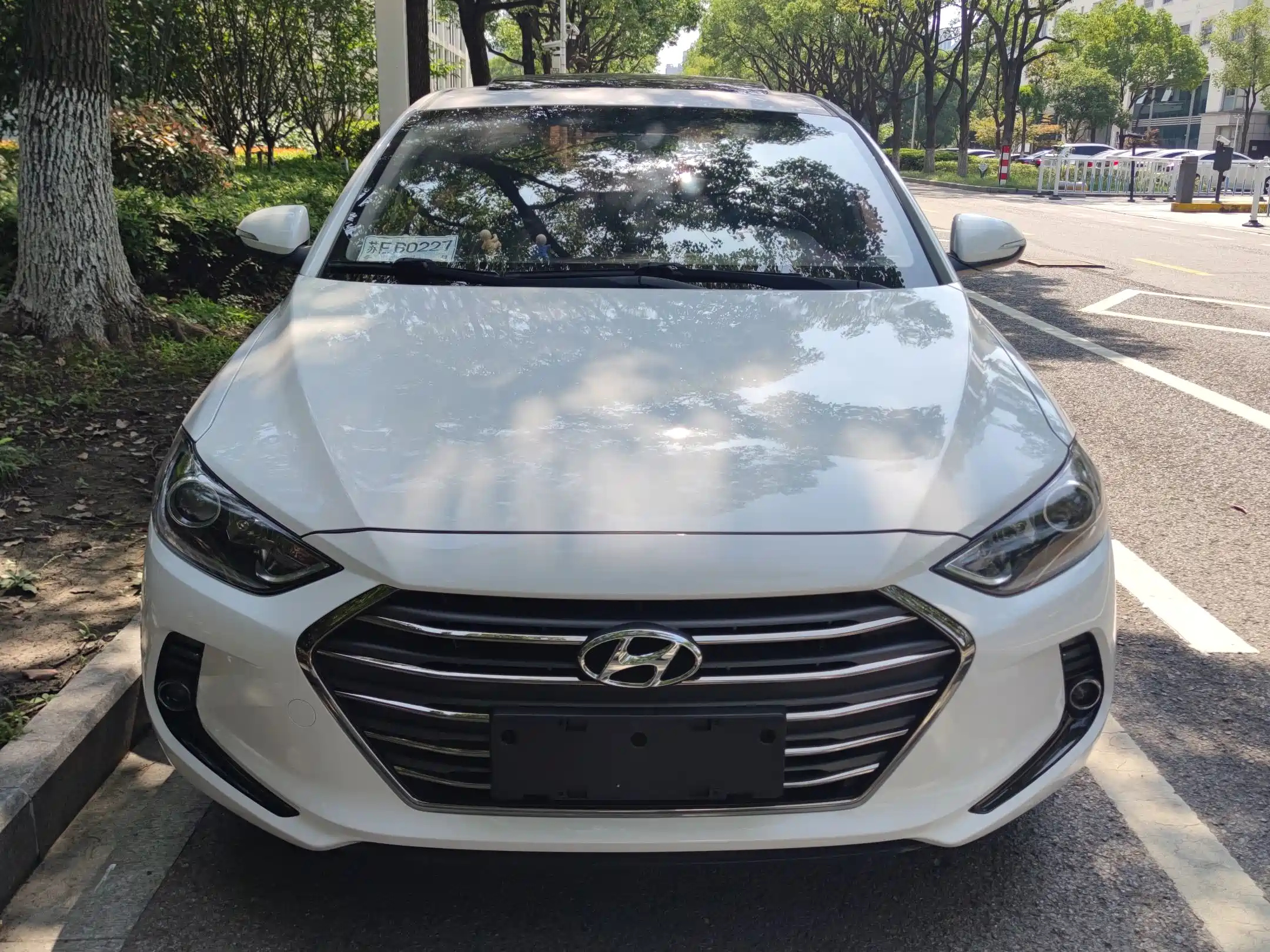 HYUNDAI ELANTRA 2018