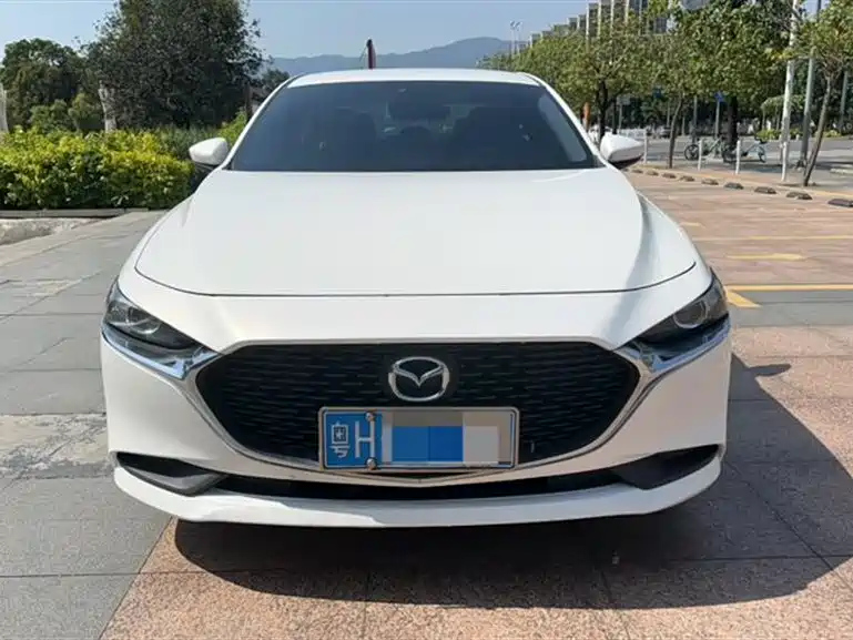 MAZDA 3 AXELA 2020