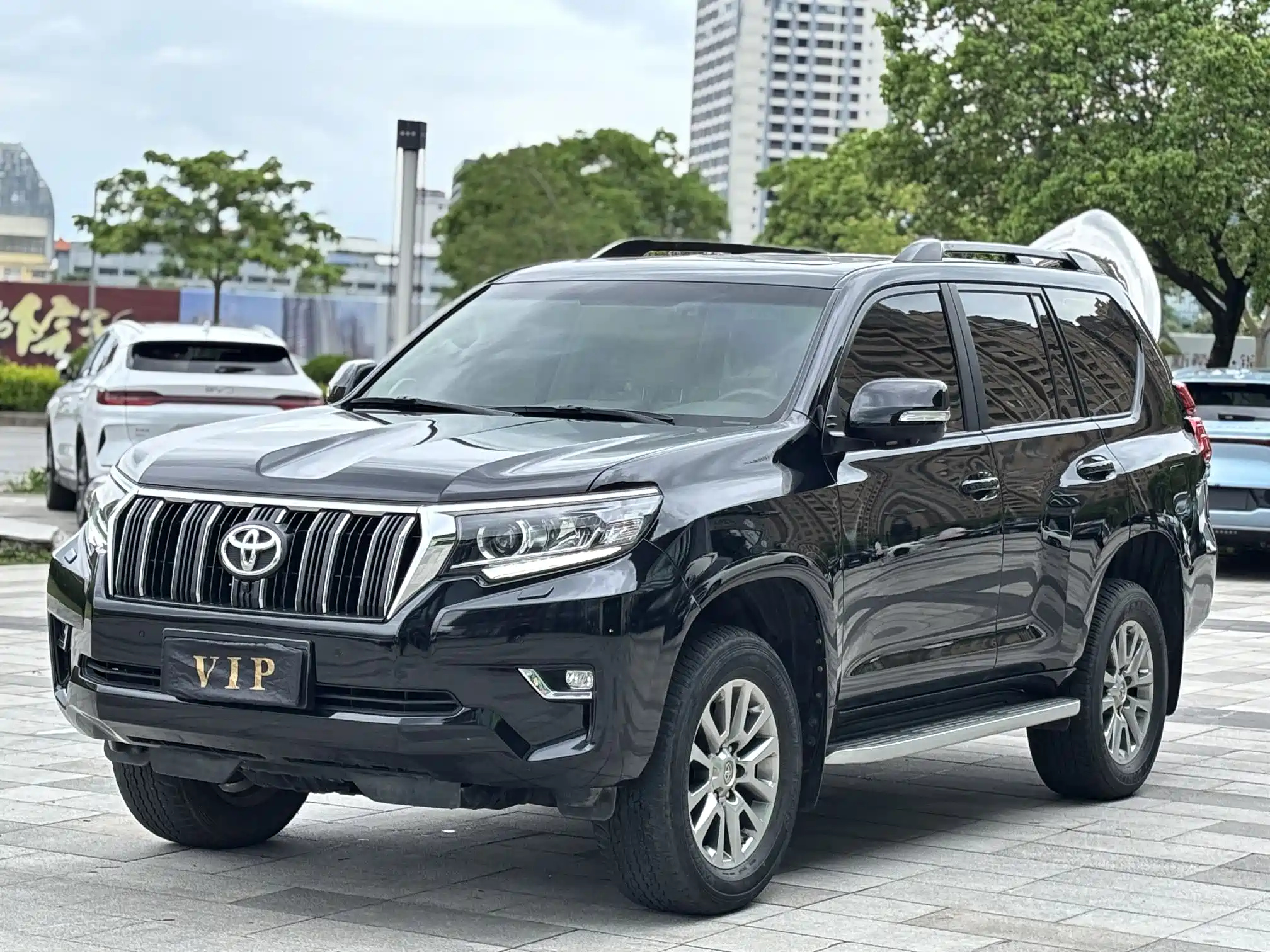 TOYOTA PRADO 2018