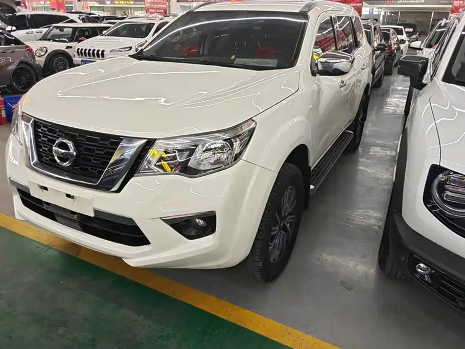 NISSAN TERRA 2018