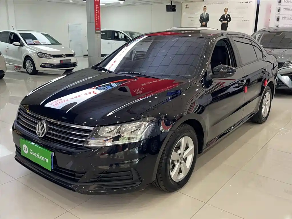 VOLKSWAGEN LAVIDA 2019