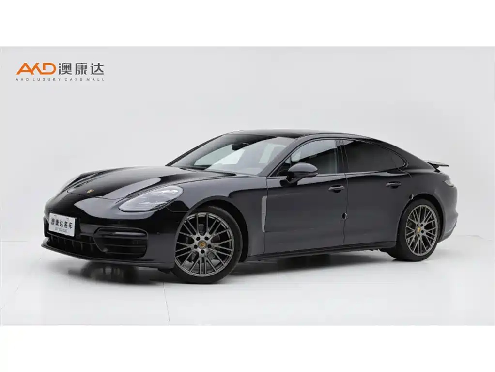 PORSCHE PANAMERA 2023