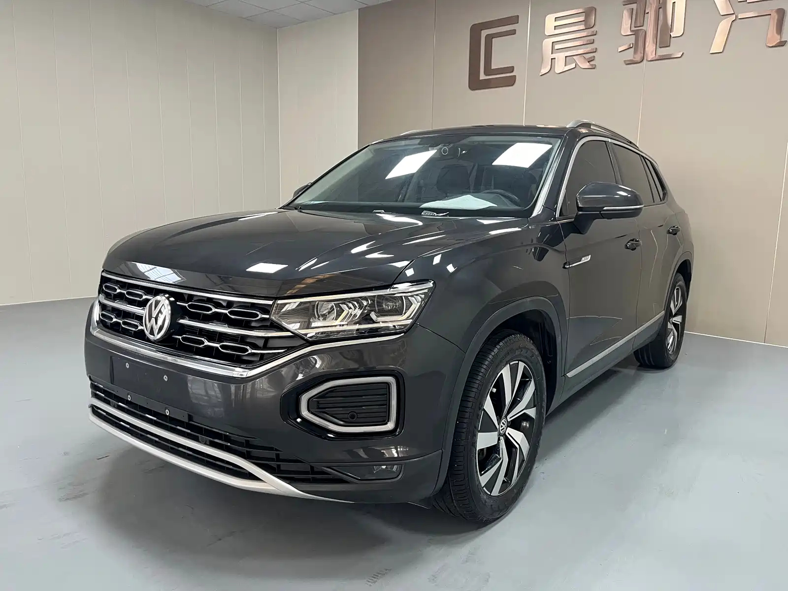 VOLKSWAGEN TAYRON 2022