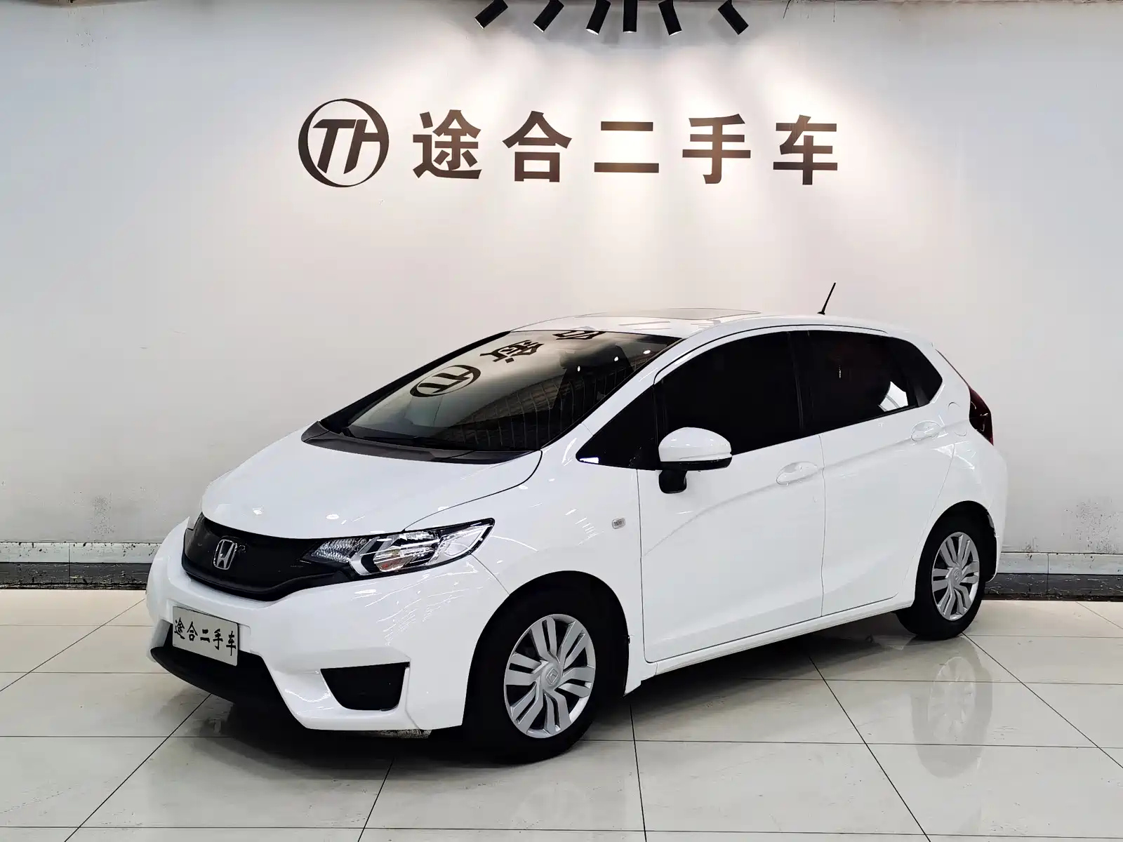 HONDA FIT 2016