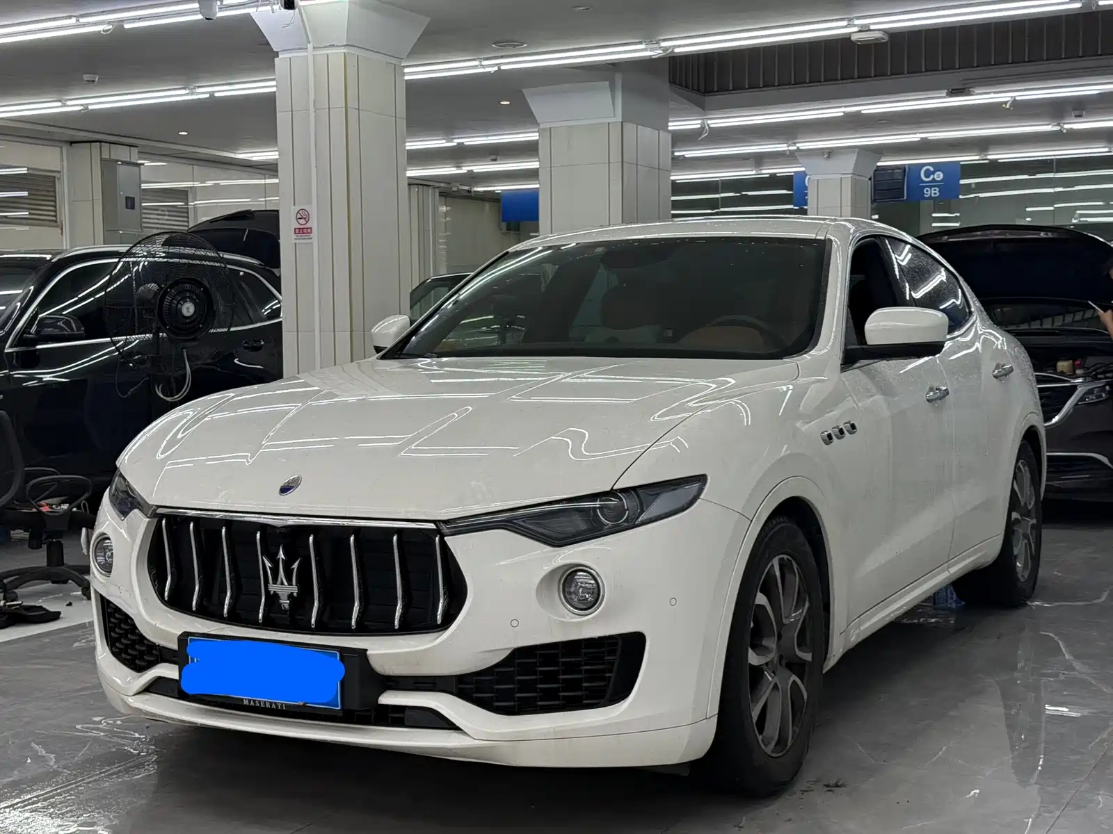 MASERATI LEVANTE 2016