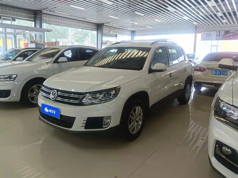 VOLKSWAGEN TIGUAN 2013