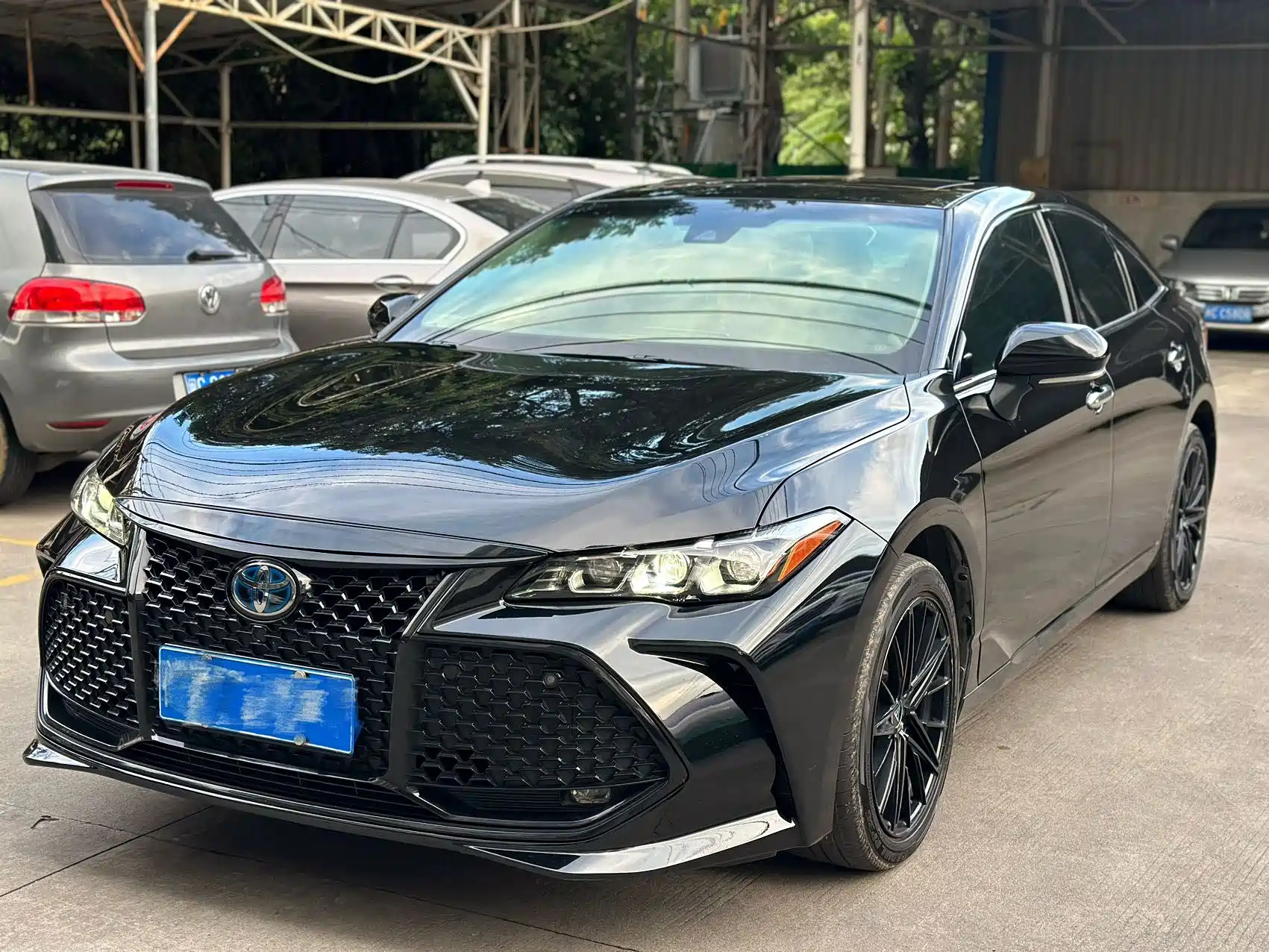 TOYOTA AVALON 2019