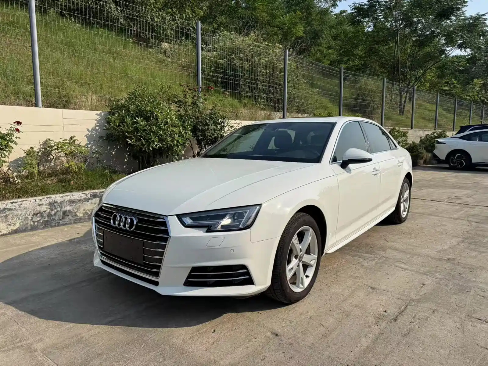 AUDI A4L 2017