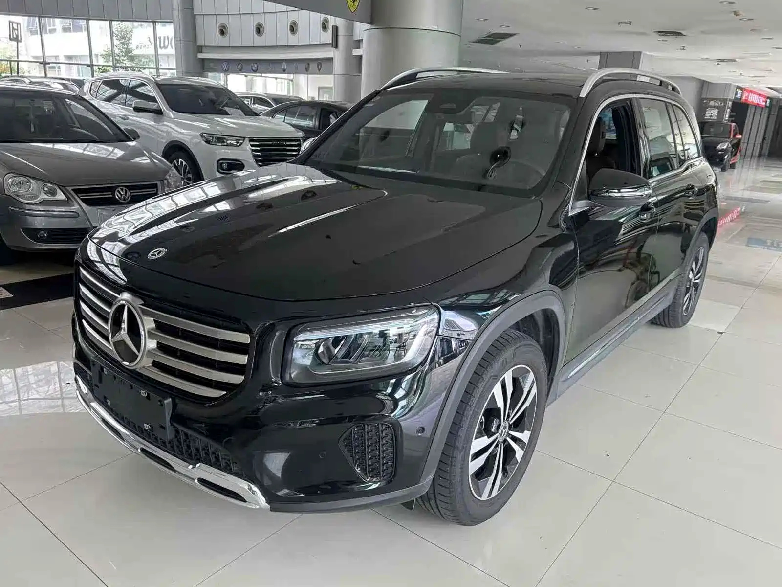 MERCEDES BENZ GLB 2024