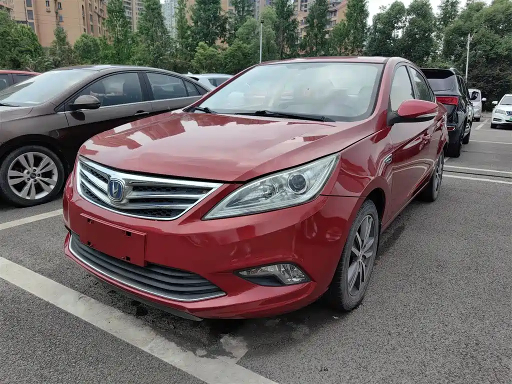 CHANGAN EADO 2015