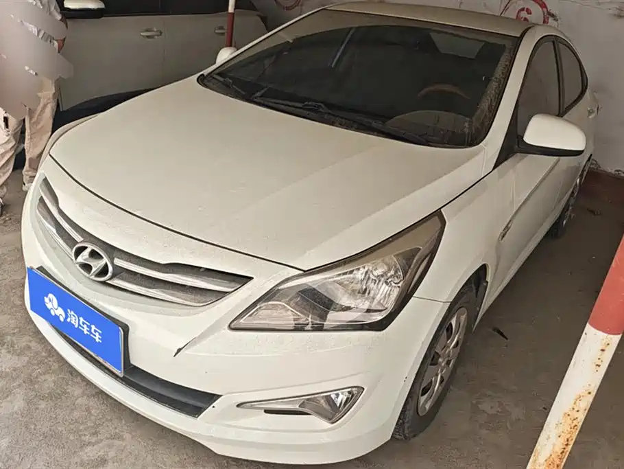 HYUNDAI RENA 2014
