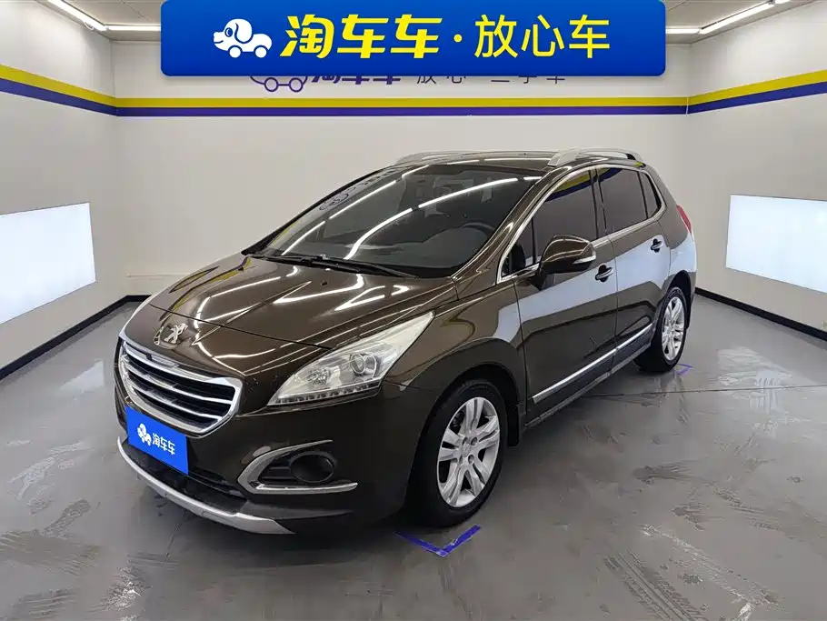 PEUGEOT 3008 2013