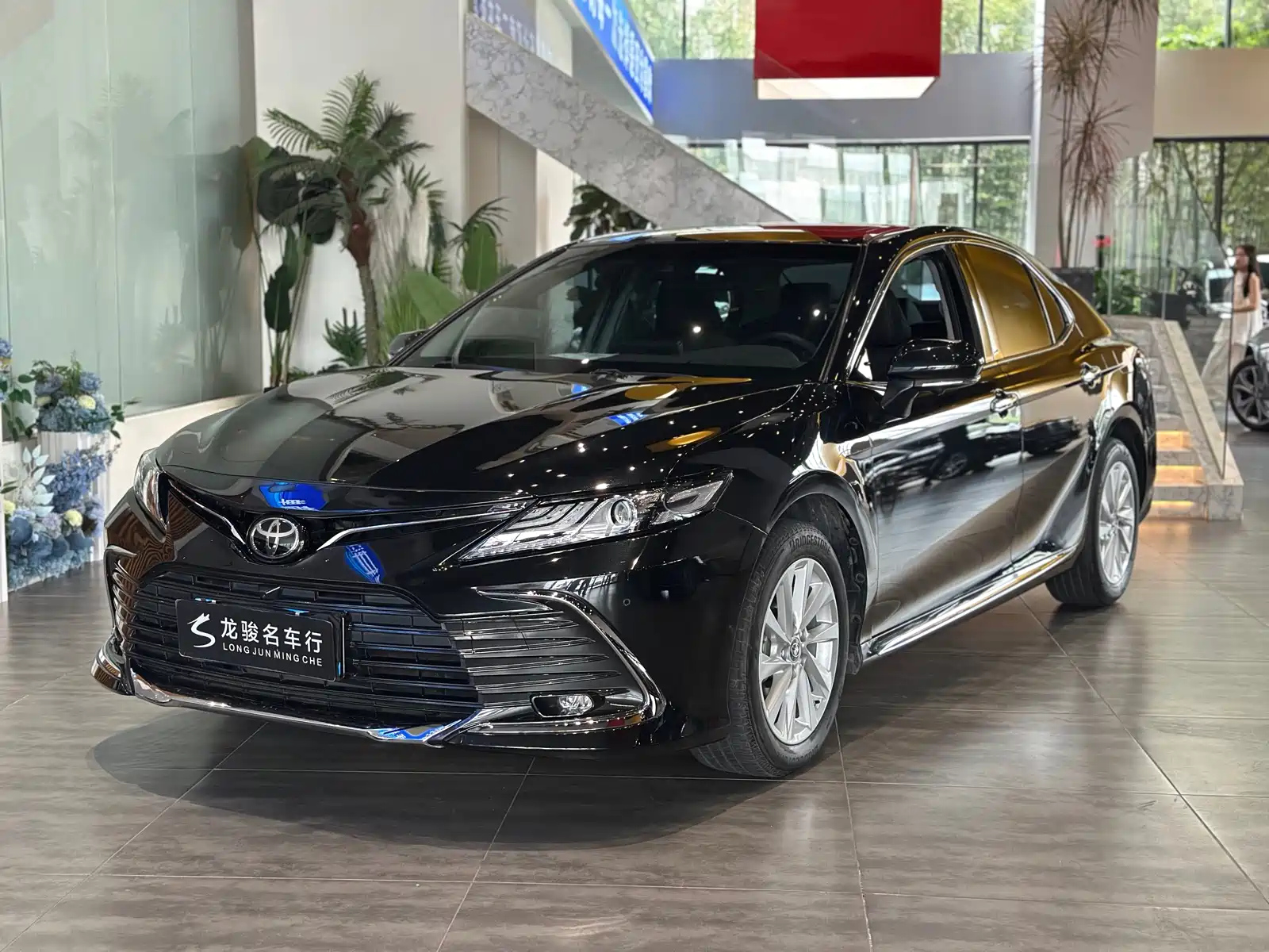 TOYOTA CAMRY 2023