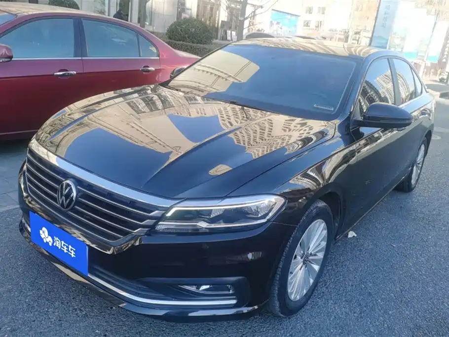 VOLKSWAGEN LAVIDA 2021