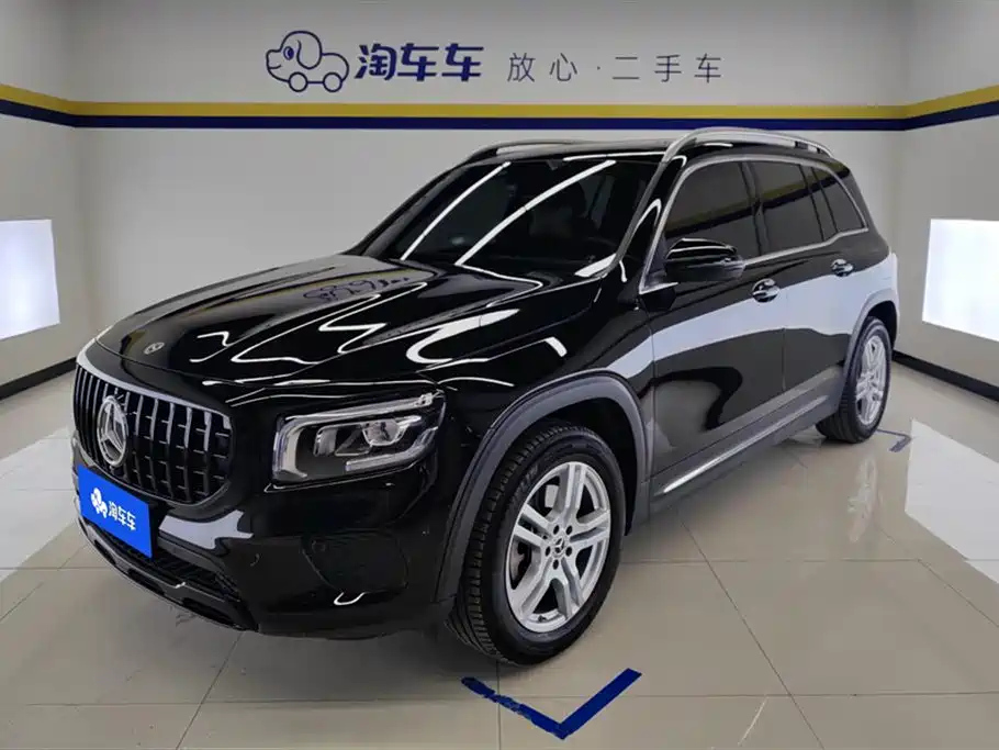 MERCEDES BENZ GLB 2023