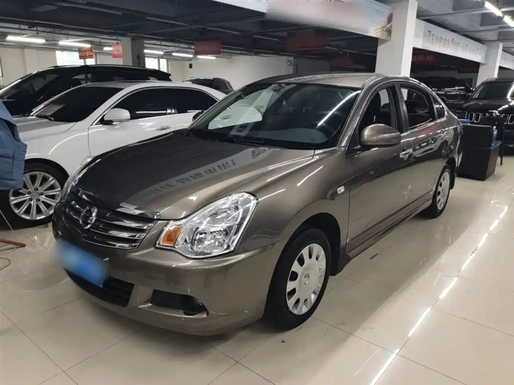 NISSAN SYLPHY 2012