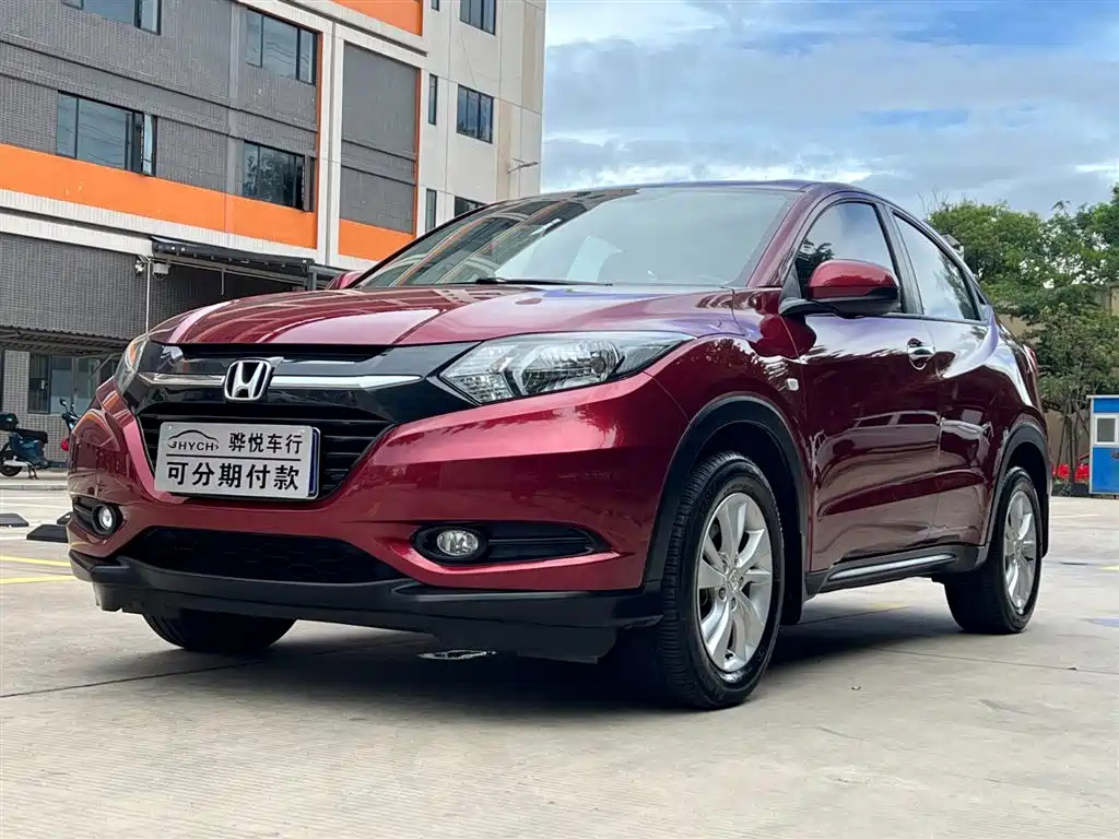 HONDA VEZEL 2015