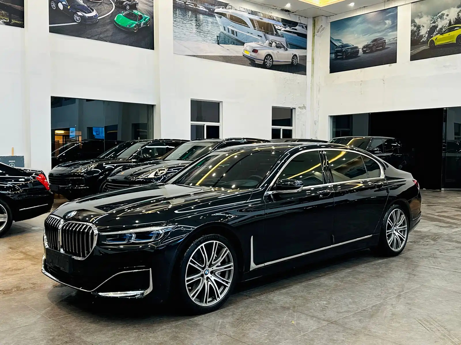 BMW 7-SERIES 2019