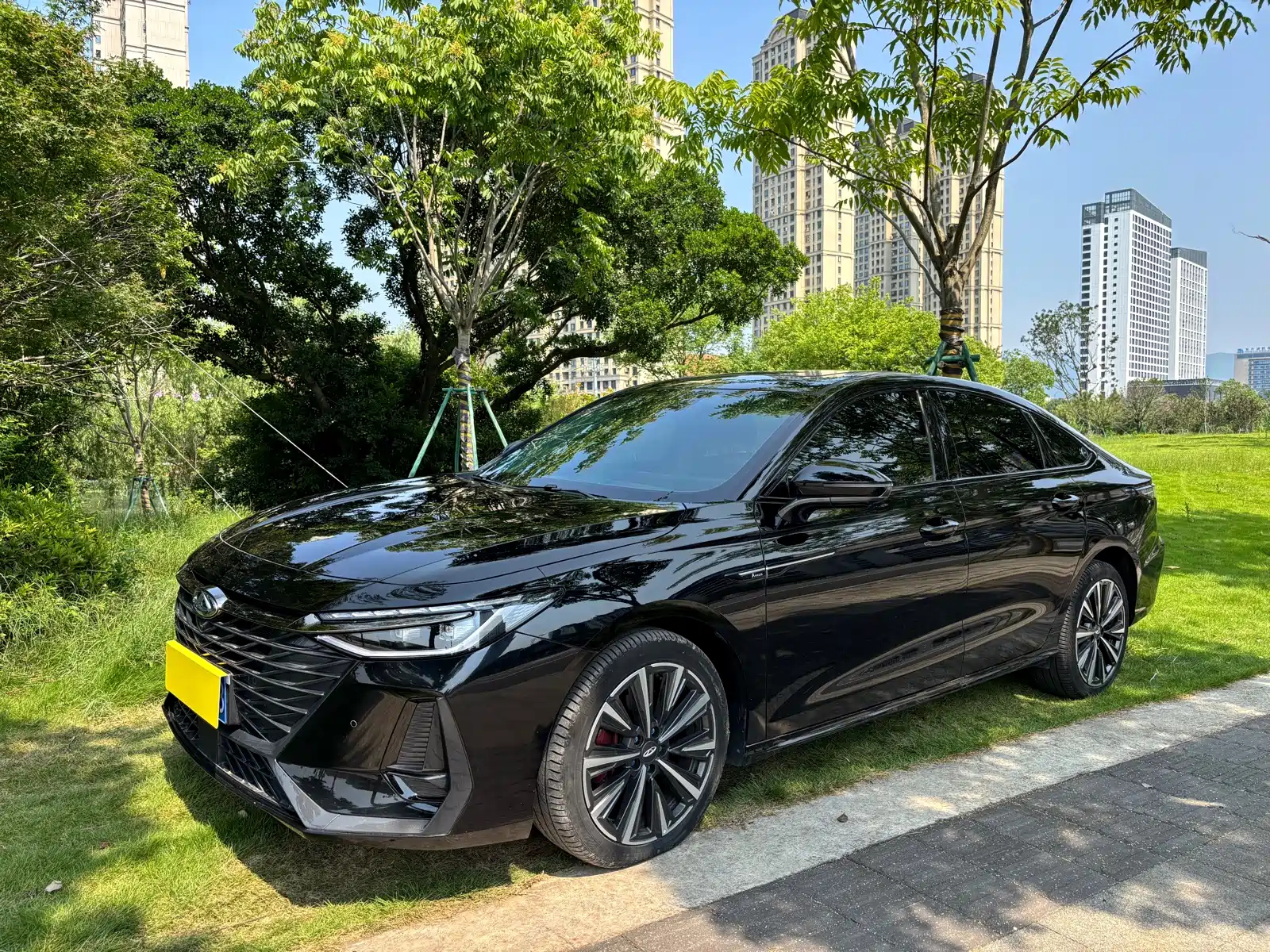 CHERY ARRIZO 8 2023