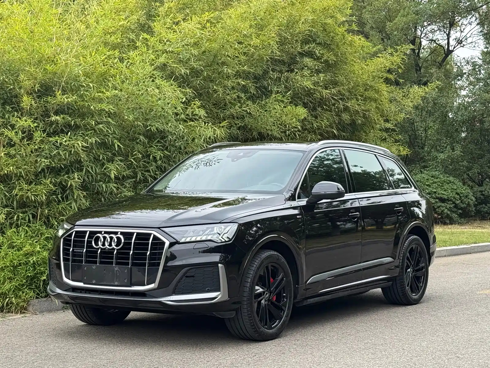 AUDI Q7 2021