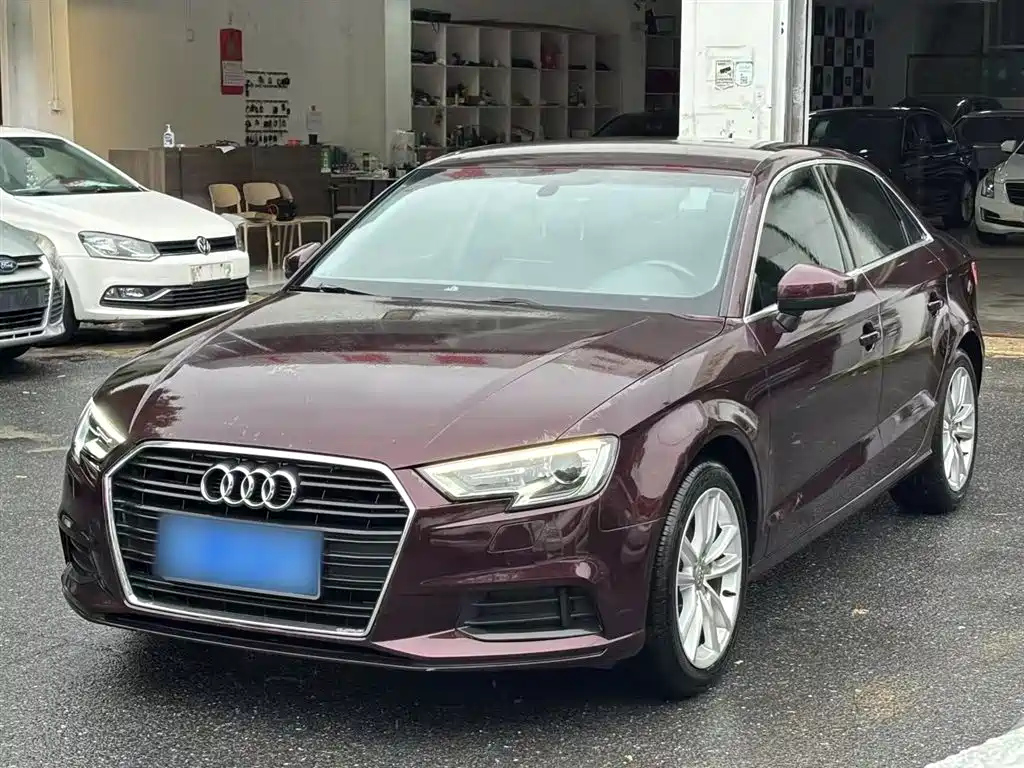 AUDI A3 2018