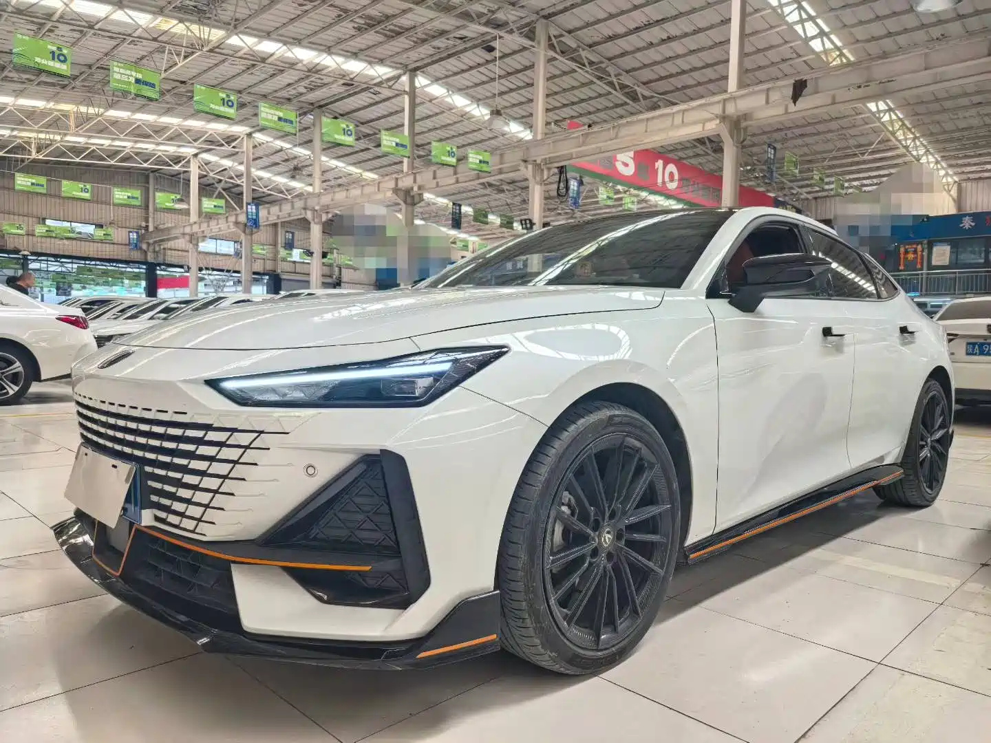 CHANGAN UNI-V 2023