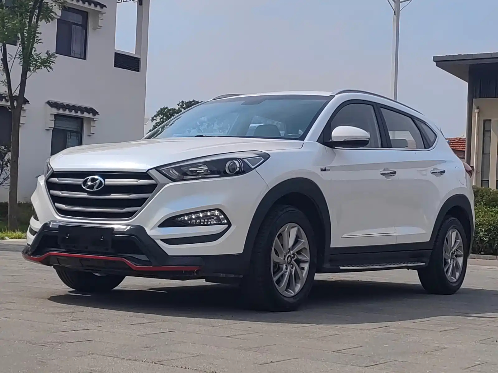 HYUNDAI TUCSON 2015