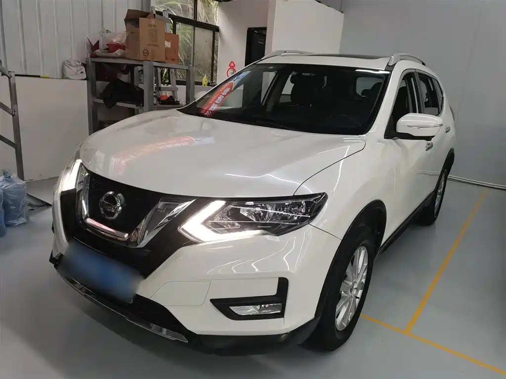 NISSAN X-TRAIL 2017