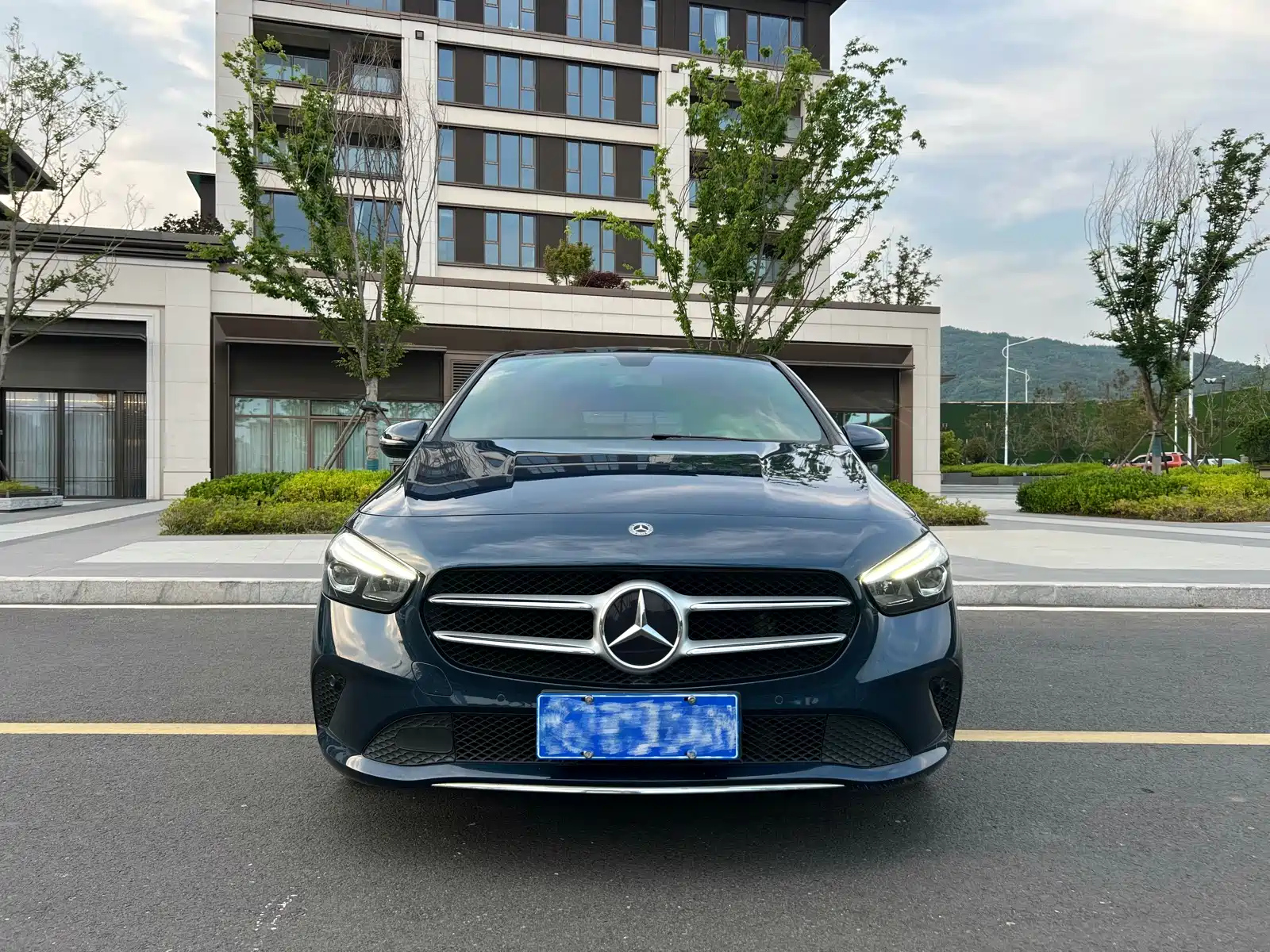 MERCEDES BENZ B-CLASS 2020
