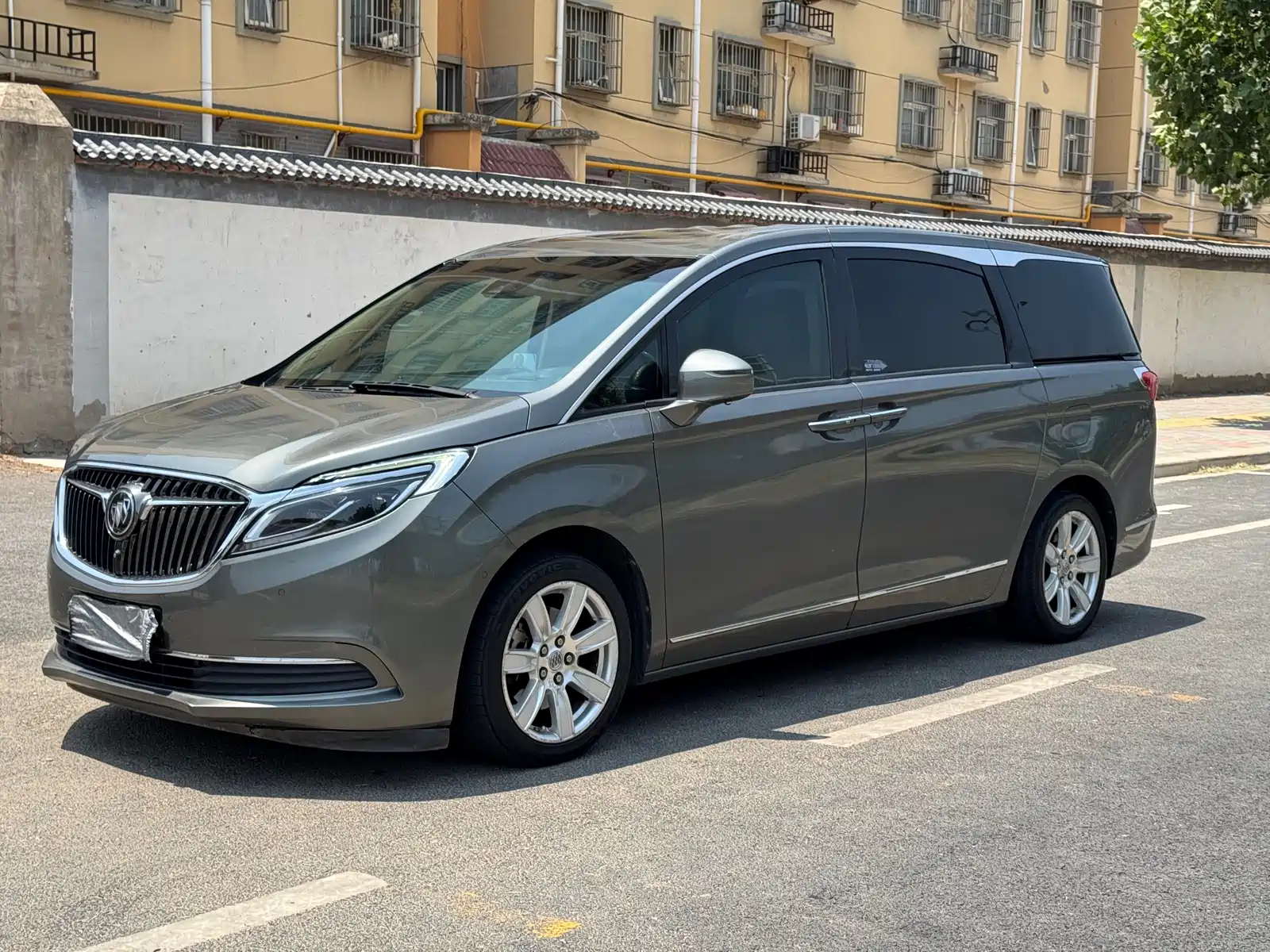 BUICK GL8 2017