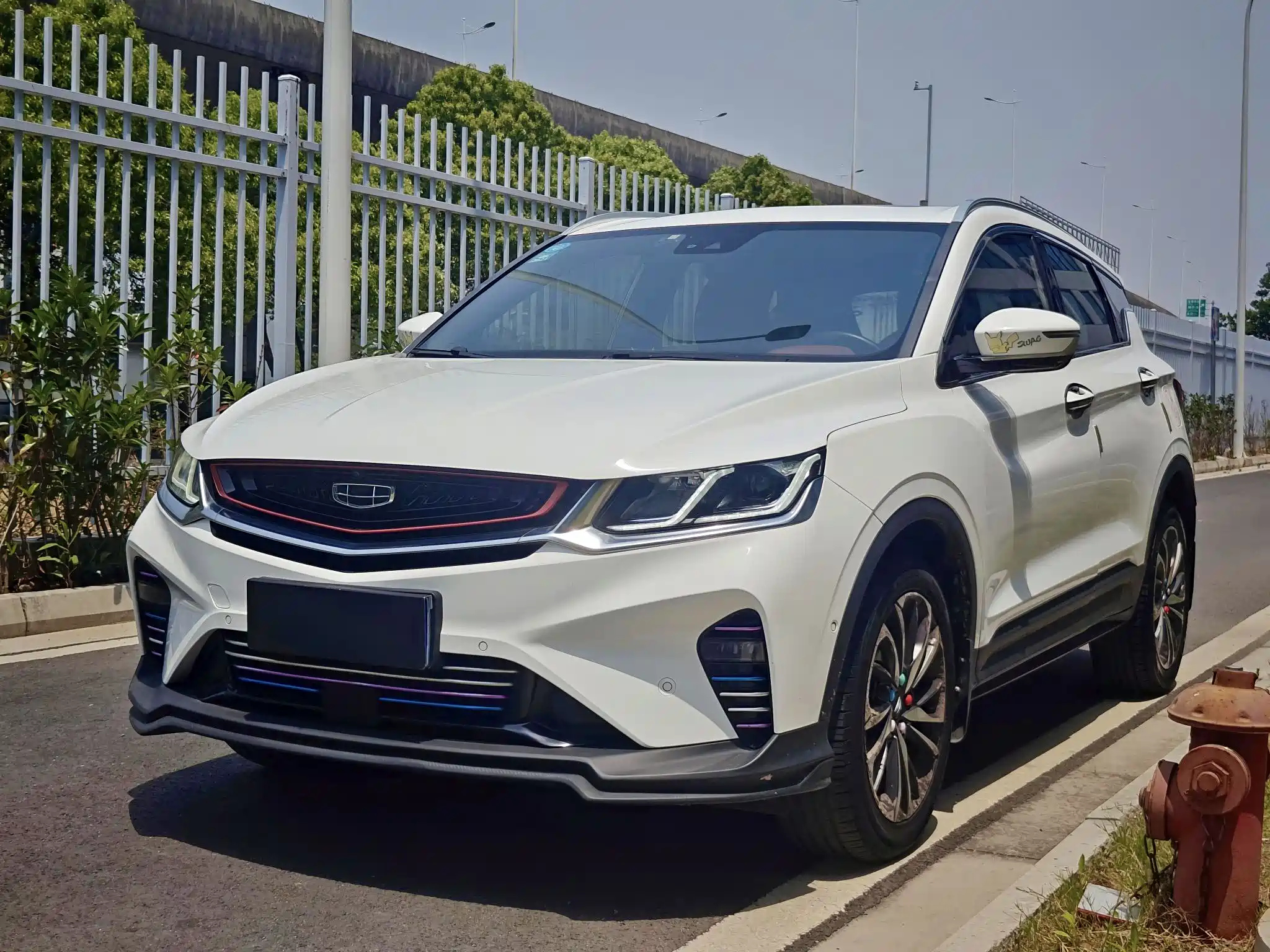 GEELY AUTO COOLRAY 2019