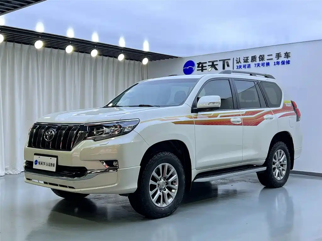TOYOTA PRADO 2019