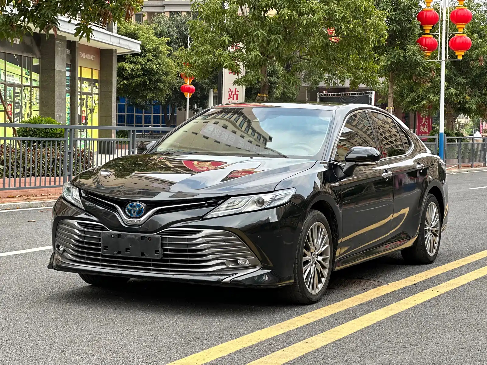 TOYOTA CAMRY 2019