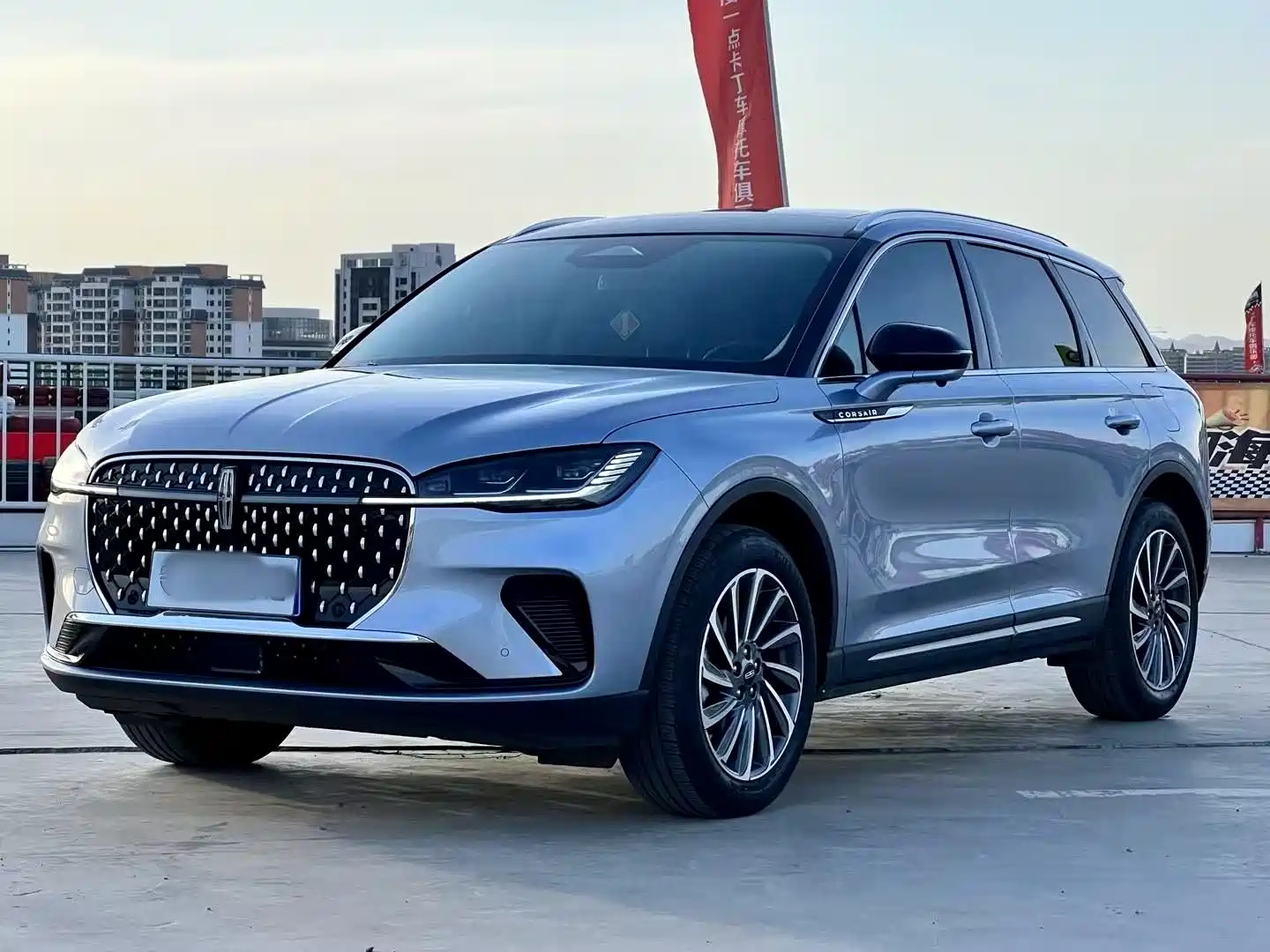 LINCOLN ADVENTURER 2023