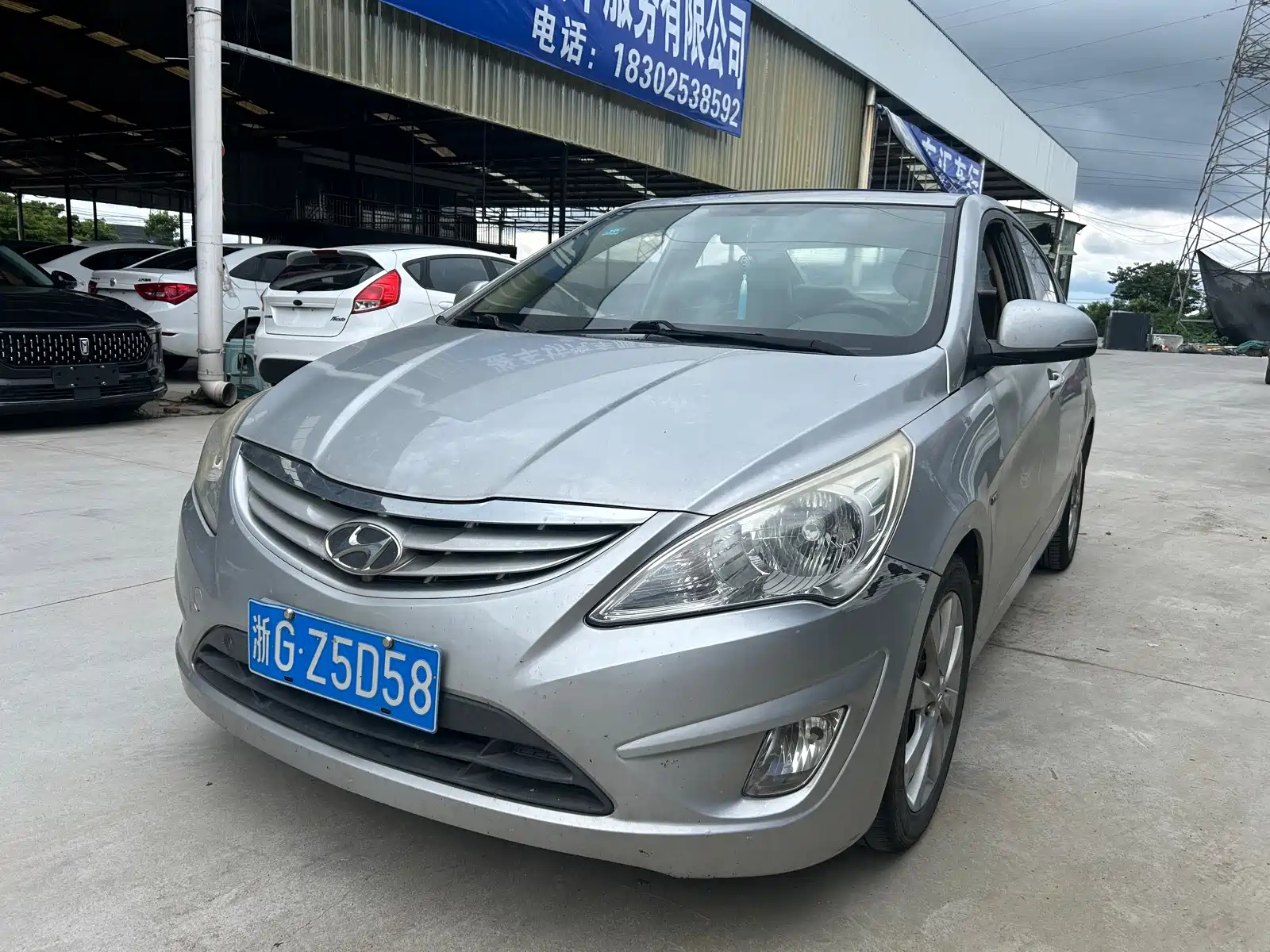 HYUNDAI RENA 2010