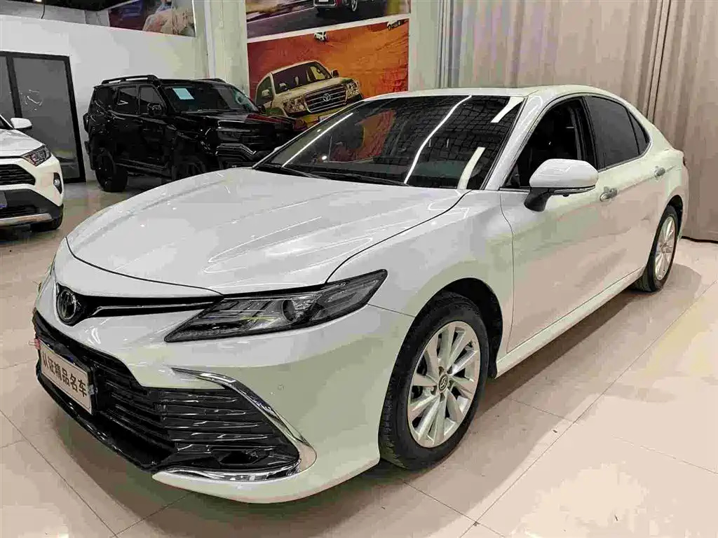 TOYOTA CAMRY 2021