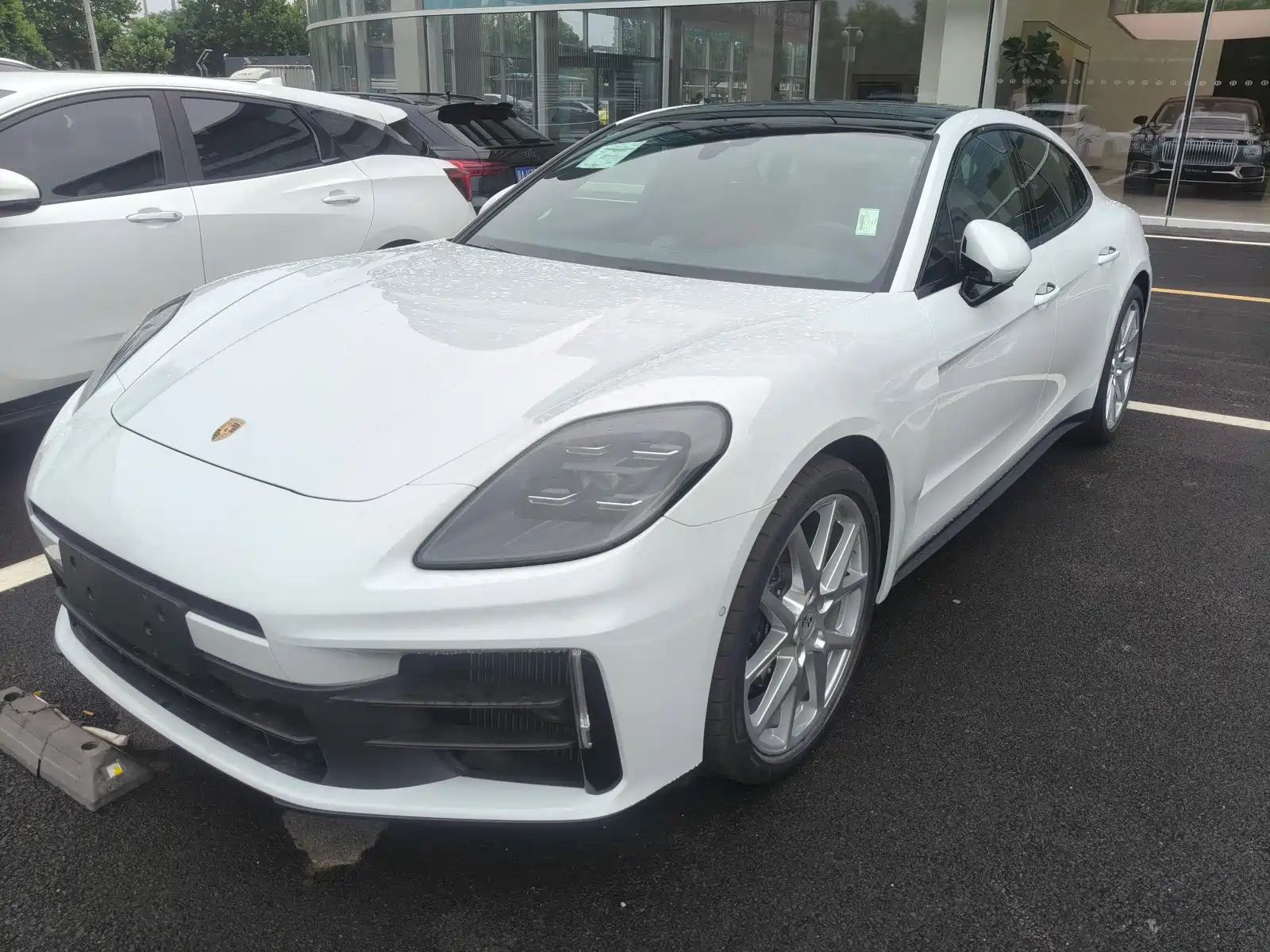 PORSCHE PANAMERA 2024
