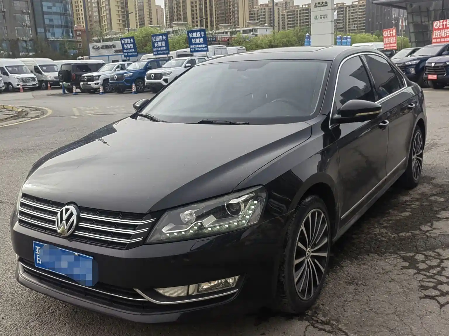 VOLKSWAGEN PASSAT 2014